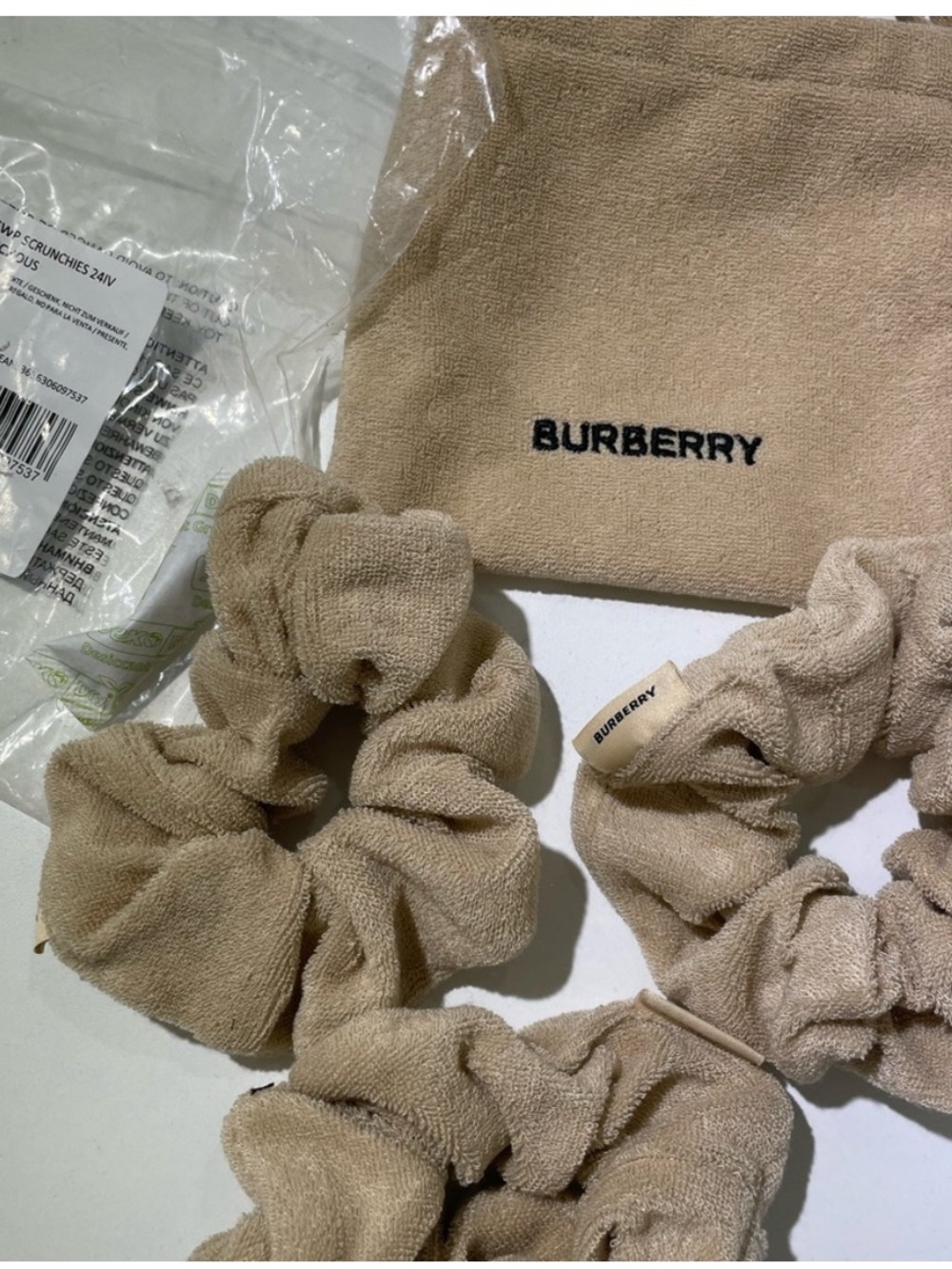 Burberry beauty gift hair scrunchie set
